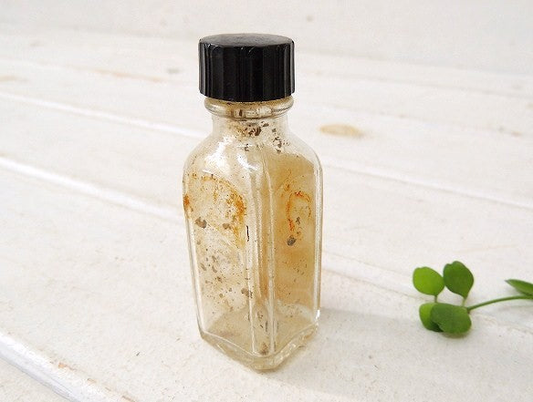 ジョンソン&ジョンソン ビンテージ・薬瓶・ドクロ・メディスンボトル ガラスボトル USA