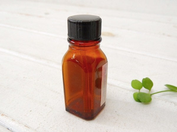 【アンバー色の小さなビンテージ・薬瓶】メディスンボトル/ガラスボトル/USA