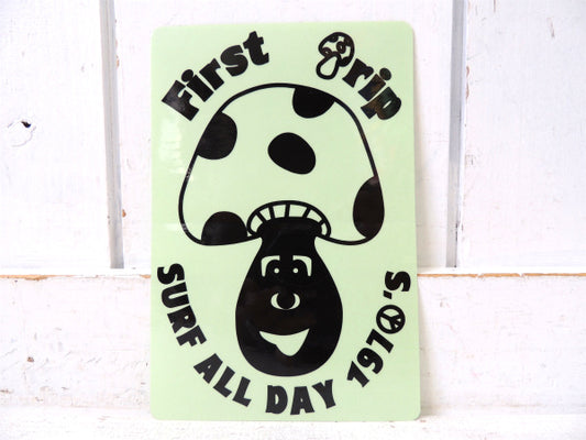 FirstTrip SURF ALL DAY 1970s ファースト トリップ オリジナル キノコステッカー 黒 ブラック 屋外用・防水
