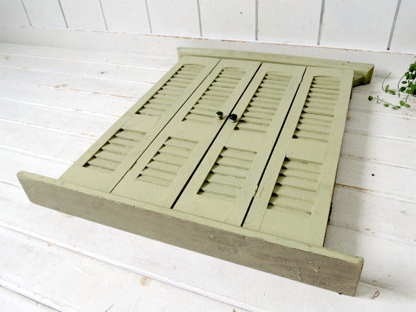 【シャビーシック】ミントグリーン・木製・ヴィンテージ・ルーバーミラー・鏡・ウォールデコ・インテリア