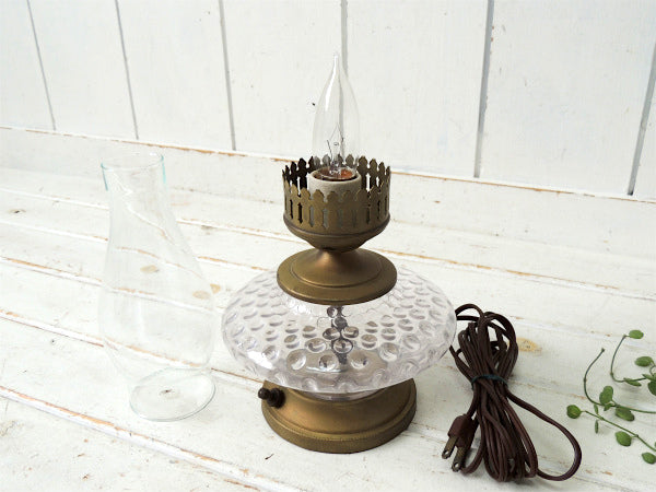オイルランプ型・ガラス×真鍮製・アンティーク・テーブルランプ・デスクランプ・照明・ハリケーンランプ