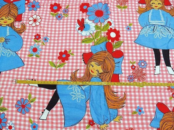 レトロポップな女の子&花柄・ヴィンテージ・ベッドスプレッド/ベッドカバー/ファブリック USA