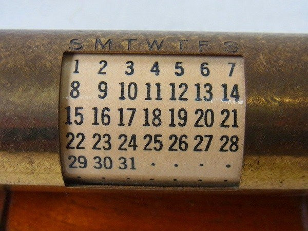 【パークシャーマン】真鍮製・アンティーク・デスクカレンダー　USA