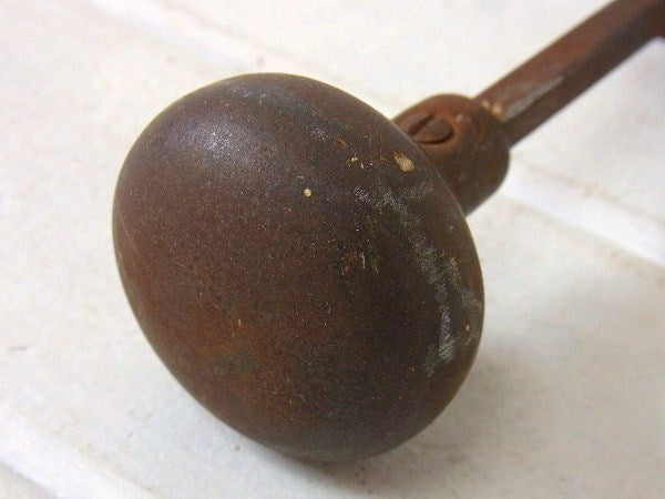 シャビー・アイアン製 アンティーク・ドアノブ・金具 建材 USA 住宅設備