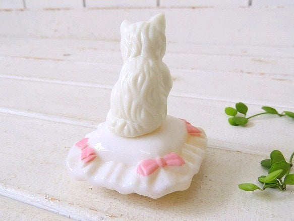 【AVON】エイボン・クッションに座った可愛いネコ・アンティーク・箱付き・コロンボトル/香水瓶