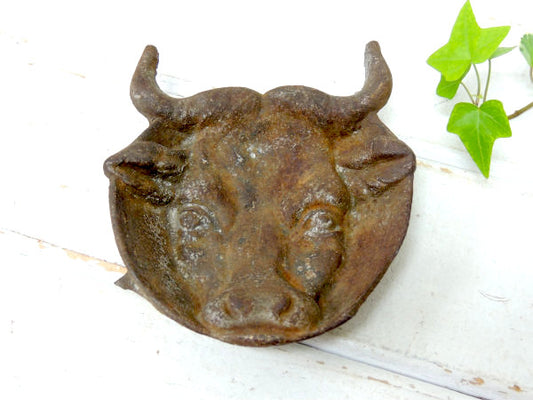 【雄牛】アイアン製・アンティーク・灰皿&ポケットチェンジ・トレイ/マネートレイ