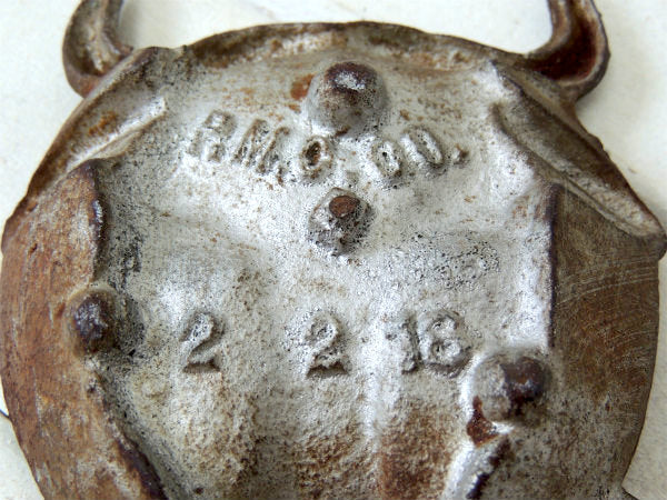 【雄牛】アイアン製・アンティーク・灰皿&ポケットチェンジ・トレイ/マネートレイ