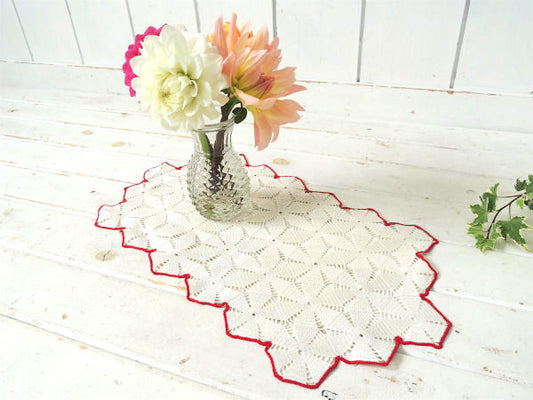 レトロな花柄 手編み クロシェレース デッドストック ヴィンテージ ドイリー マット クロス 長方形 USA