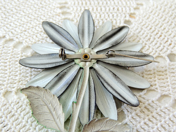 グレー×黒×グリーン 1960~1970s フラワーモチーフ レトロ ヴィンテージ　ブローチ　アクセサリー　USA