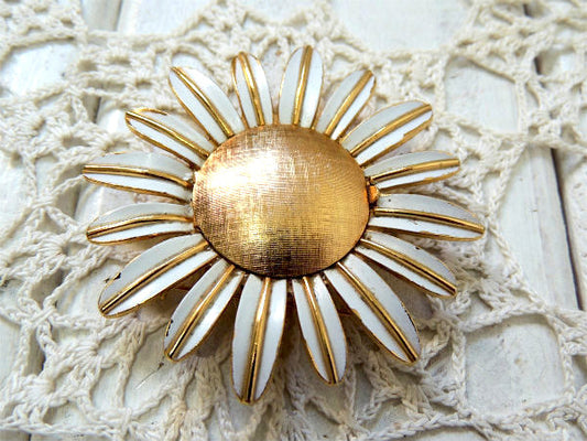 AVON エイボン レトロ フラワーモチーフ 香水付き 70's ヴィンテージ ブローチ アクセサリー ジュエリー USA