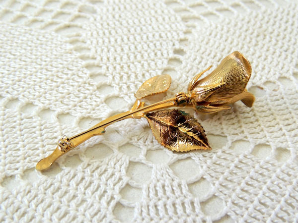 【レトロな薔薇】ゴールド色・お花モチーフ・ヴィンテージ・ブローチ・アクセサリー