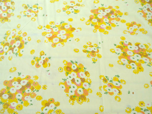 【Pacific】クリームイエロー・花柄・ヴィンテージ・USEDフラットシーツ(1/2) USA