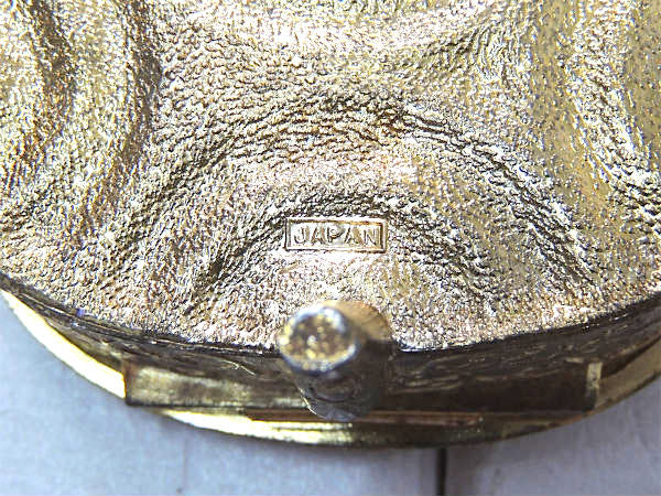 【フラワーモチーフ・ゴールド色】脚付き・アンティーク・ジュエリーボックス・宝石箱・アクセサリーケース