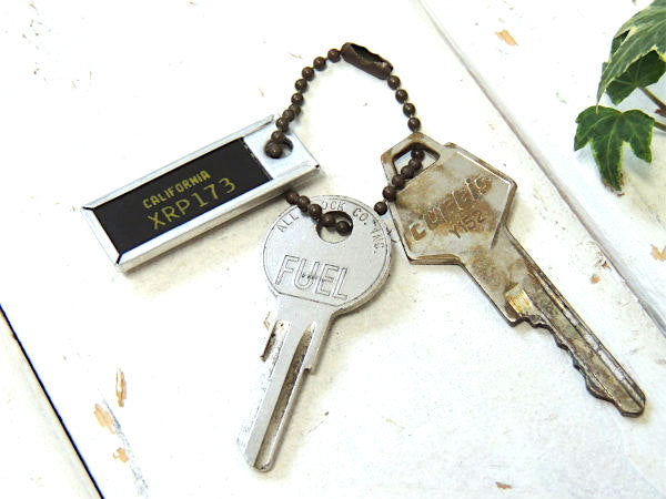 CALIFORNIAカリフォルニア XRP 173 黒 ナンバープレート ヴィンテージ・キーホルダー FUEL 鍵付き USA