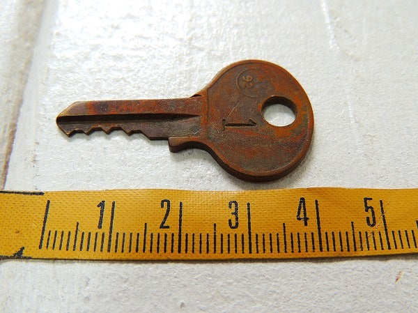 【STAR/MADE IN USA】1ナンバー入り・真鍮製・鍵・ビンテージ・キー