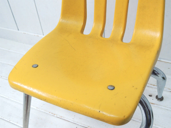 VIRCO ヴァルコ・ロサンゼルス・イエロー・ヴィンテージ・スクールチェア 子供イス