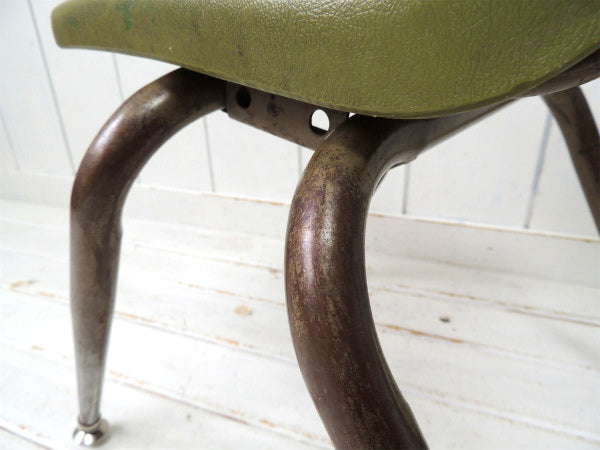 【VIRCO】ヴァルコ・オリーブグリーン色・ヴィンテージ・スクールチェア/子供イス USA