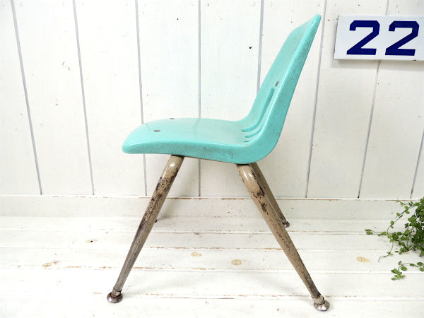 【VIRCO】ヴァルコ・ロサンゼルス製・水色のヴィンテージ・スクールチェア/子供イス USA