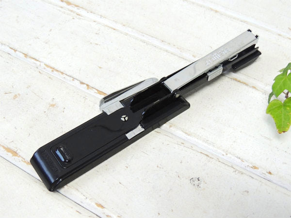 ボステッチ BOSTITCH ブラック・メタル製・ヴィンテージ・ホッチキス・ステープラー MADE IN U.S.A 文房具.・ステーショナリー