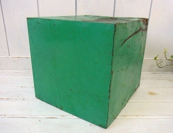 グリーン・3段式 インダストリアル・アンティーク・卓上チェスト 書類チェスト 引き出し 工具箱 USA