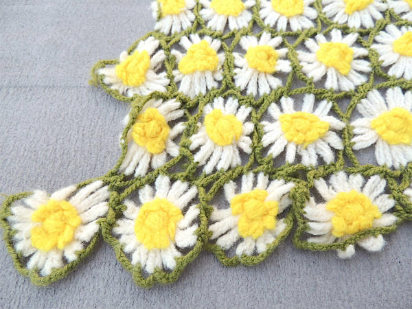 手編みニット・お花の立体モチーフ編み・アンティーク・ブランケット/ひざ掛け USA