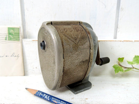 BOSTON L ボストン・ヴィンテージ・ペンシルシャープナー 鉛筆削り・USA