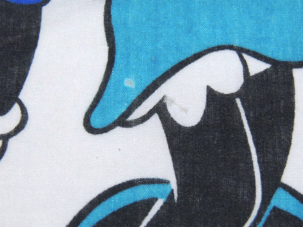 【ミッキー&フレンズ】カラフルなブロック柄・ヴィンテージ・ユーズドシーツ(1/2) USA