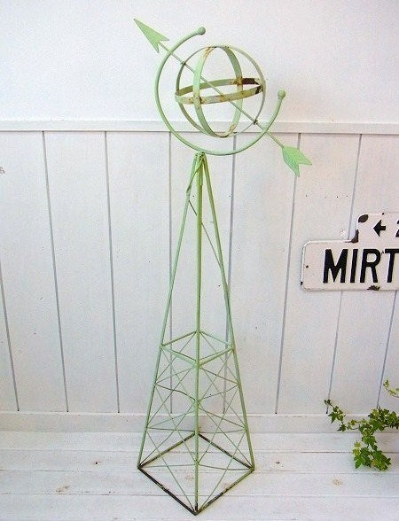 アーミラリースフィア 天体儀・若草色・アイアン・アンティーク・オブジェ・USA・エクステリア ガーデニング 看板