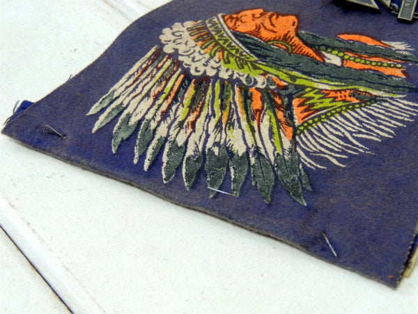 1950's・インディアン・ミリタリー ヴィンテージ・ペナント・壁飾り・勲章バッジ付き