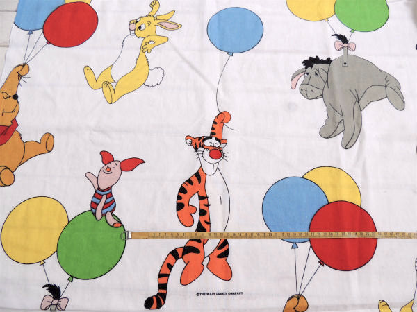 【くまのプーさんと森の仲間たち】風船柄・ヴィンテージ・ユーズドシーツ(フラットタイプ) USA