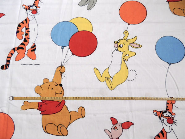 【くまのプーさんと森の仲間たち】風船柄・ヴィンテージ・ユーズドシーツ(フラットタイプ) USA