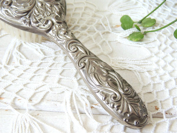 【クラシカルデザイン】フラワー&リーフ柄モチーフ・シルバープレート・アンティーク・ブラシ USA