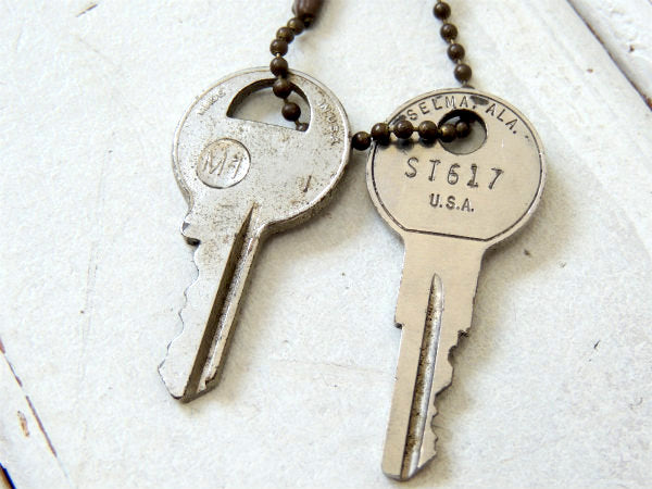 【1969s・コロラド州】ナンバープレート型・ヴィンテージ・キーホルダー・鍵2本・FUEL