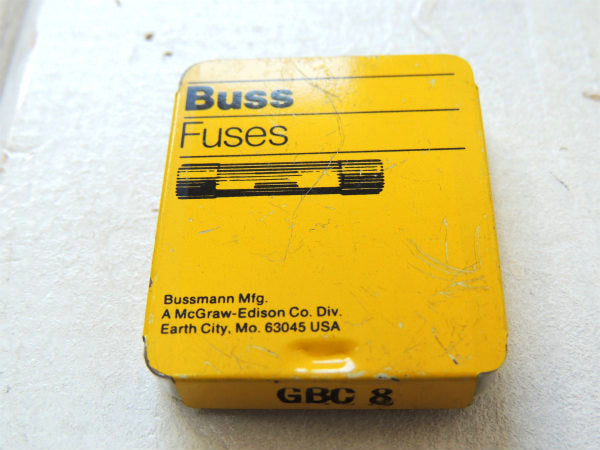 【Buss Fuses・イエロー】 スモールサイズ・ヴィンテージ・ヒューズ缶・パーツ入り・USA