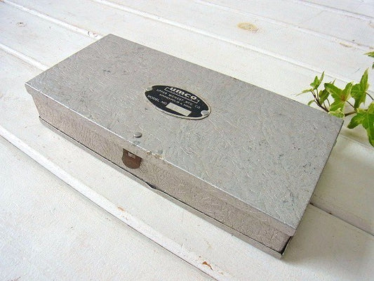 【UMCO】アムコ・アルミ製・ヴィンテージ・タックルボックス・MODEL 10/フィッシング USA