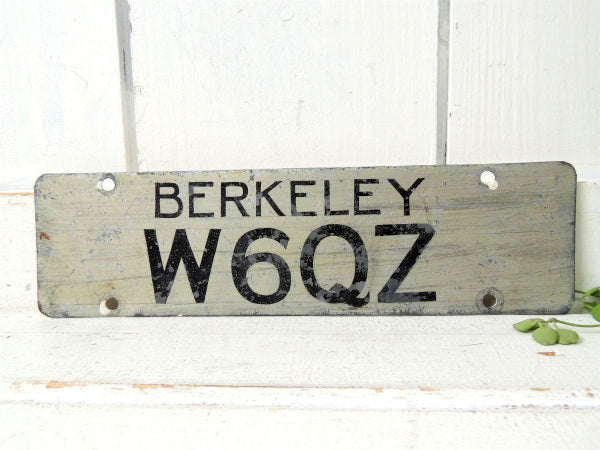 【BERKELEY  W6QZ・ナンバーサイン】スチール製・ヴィンテージ・サイン・看板・USA