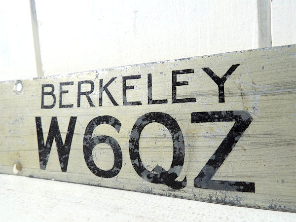 【BERKELEY  W6QZ・ナンバーサイン】スチール製・ヴィンテージ・サイン・看板・USA