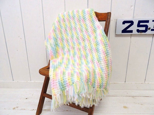 パステルカラー・フリンジ付き・ヴィンテージ・ニット・ベビーブランケット/ひざ掛け USA