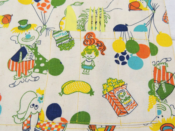 ピエロ 動物 お菓子柄 ポケット付き 子供用 ヴィンテージ ランチョンマット  USA