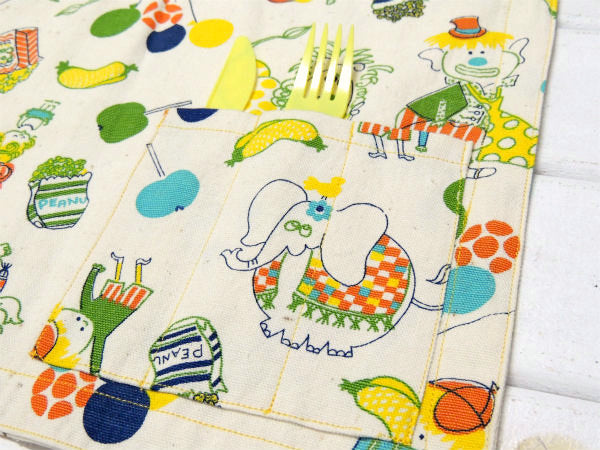 ピエロ 動物 お菓子柄 ポケット付き 子供用 ヴィンテージ ランチョンマット プレイスマット②