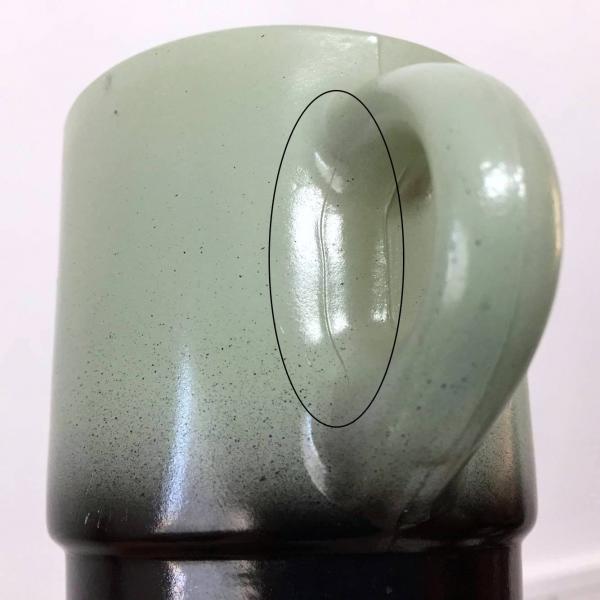 【FireKing】ファイヤーキング・灰×黒・スタッキング・マグカップ・Cハンドル・食器 USA