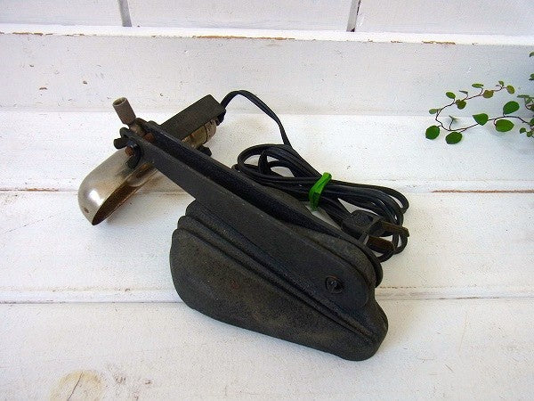 【お洒落なデザイン】アイアン製・アンティーク・デスクランプ・照明 ・デスクライト