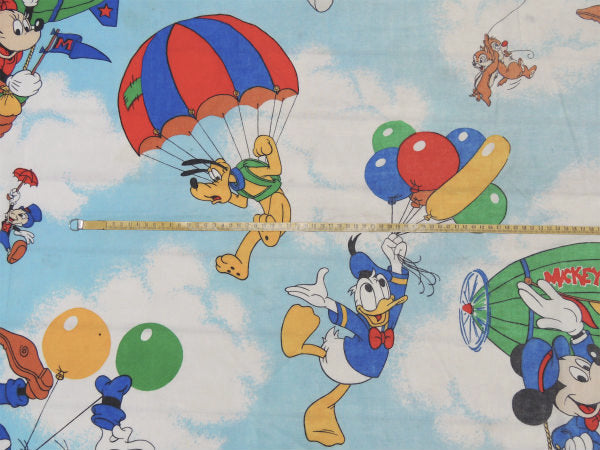【ミッキー&フレンズー】ディズニー・飛行船柄・ヴィンテージ・ユーズドシーツ(ボックスタイプ)USA