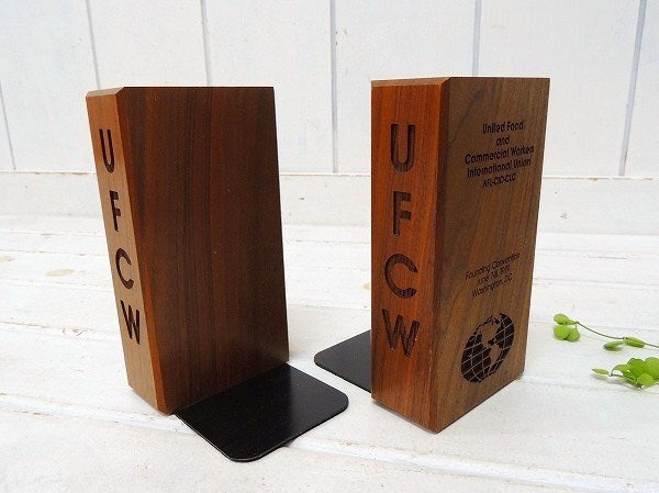 【UFCW】ウォルナット材・地球儀モチーフ・70'sヴィンテージ・ブックエンド/ブックスタンド