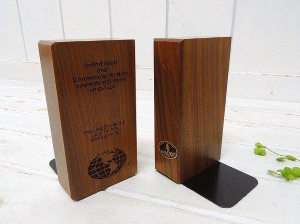 【UFCW】ウォルナット材・地球儀モチーフ・70'sヴィンテージ・ブックエンド/ブックスタンド