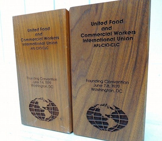 【UFCW】ウォルナット材・地球儀モチーフ・70'sヴィンテージ・ブックエンド/ブックスタンド