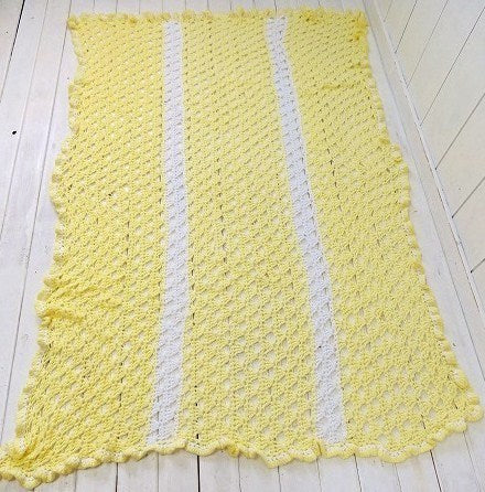 クリームイエロー・かぎ編み・ヴィンテージ・ニットブランケット ひざ掛け 大判 USA