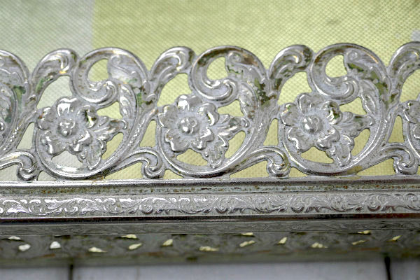 フラワーモチーフ ゴールドトーン 透かしデザイン ヴィンテージ ティッシュケース ティッシュボックス