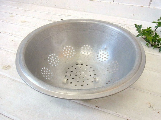 アンティーク・アルミコランダー/水切りボウル/USA/キッチン雑貨