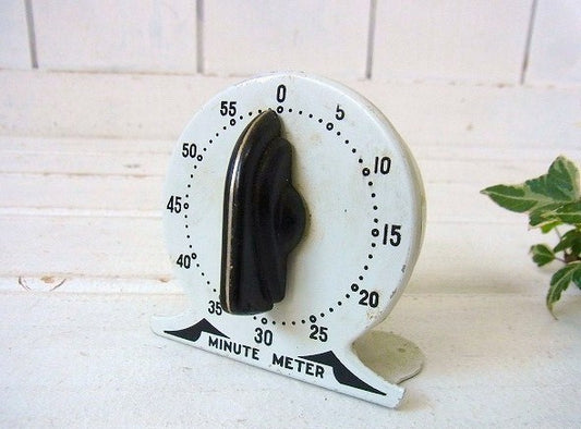 【LUX】白色のメタル製・ヴィンテージ・キッチンタイマー/タイマー USA